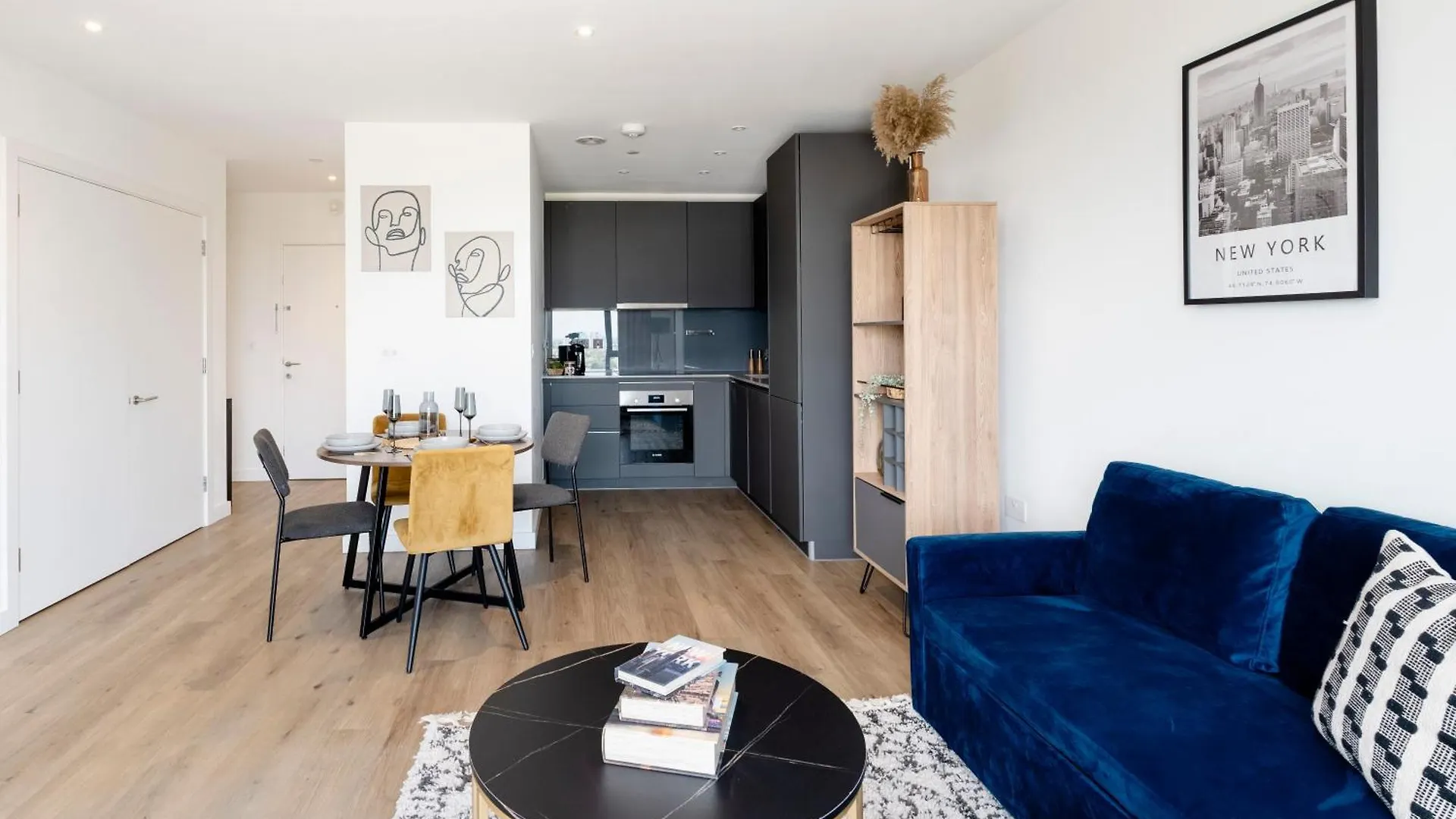 High-Spec Apartment- Prime East London - Near O2 Arena United Kingdom
