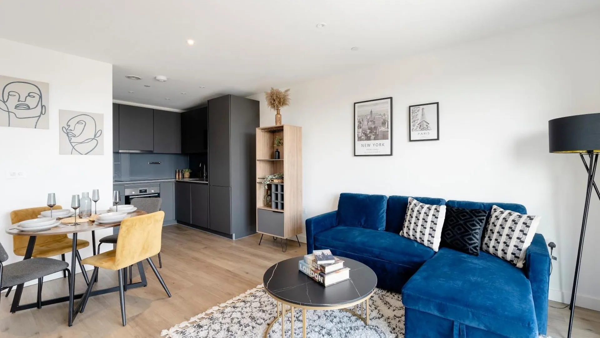 High-Spec Apartment- Prime East London - Near O2 Arena